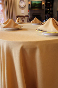 Havana Linen Collection oval tablecloth and cotton napkins