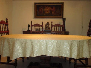 Saxony Damask tablecloth, on an oval table, beautiful dining room