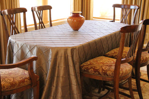 Rectangular Bombay Pintuck Taffeta Tablecloth