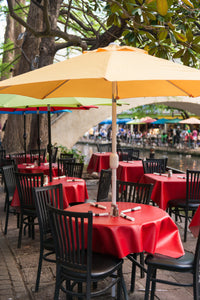 Round vinyl table cloths at a restaurant