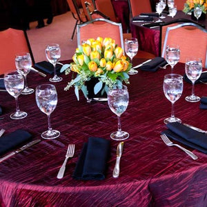 Oval Crinkle Taffeta Tablecloth