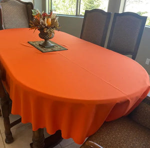 Beuatiful fall table cloth