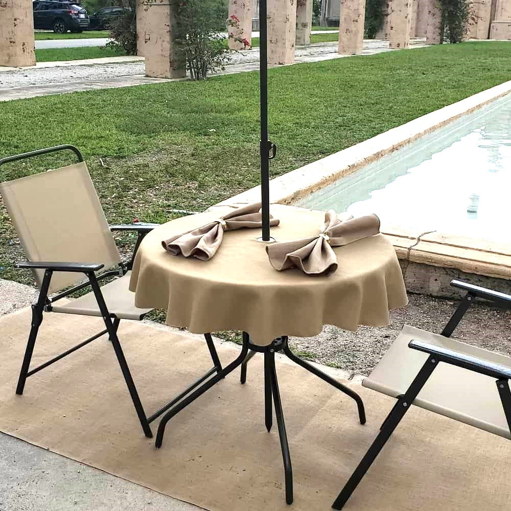 46 inch round patio table cover with umbrella opening Fitted Tablecloth Hole Connuct Tree Outdoor Tablecloth Waterproof Umbrella Cloth Zippered Tablecloth 36