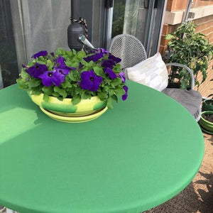 Green round fitted tablecloth with elastic