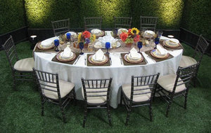 Spun poly event napkins with matching oval tablecloth