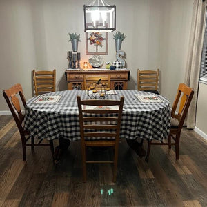 Gingham checkered oval tablecloth black white checks with placemats