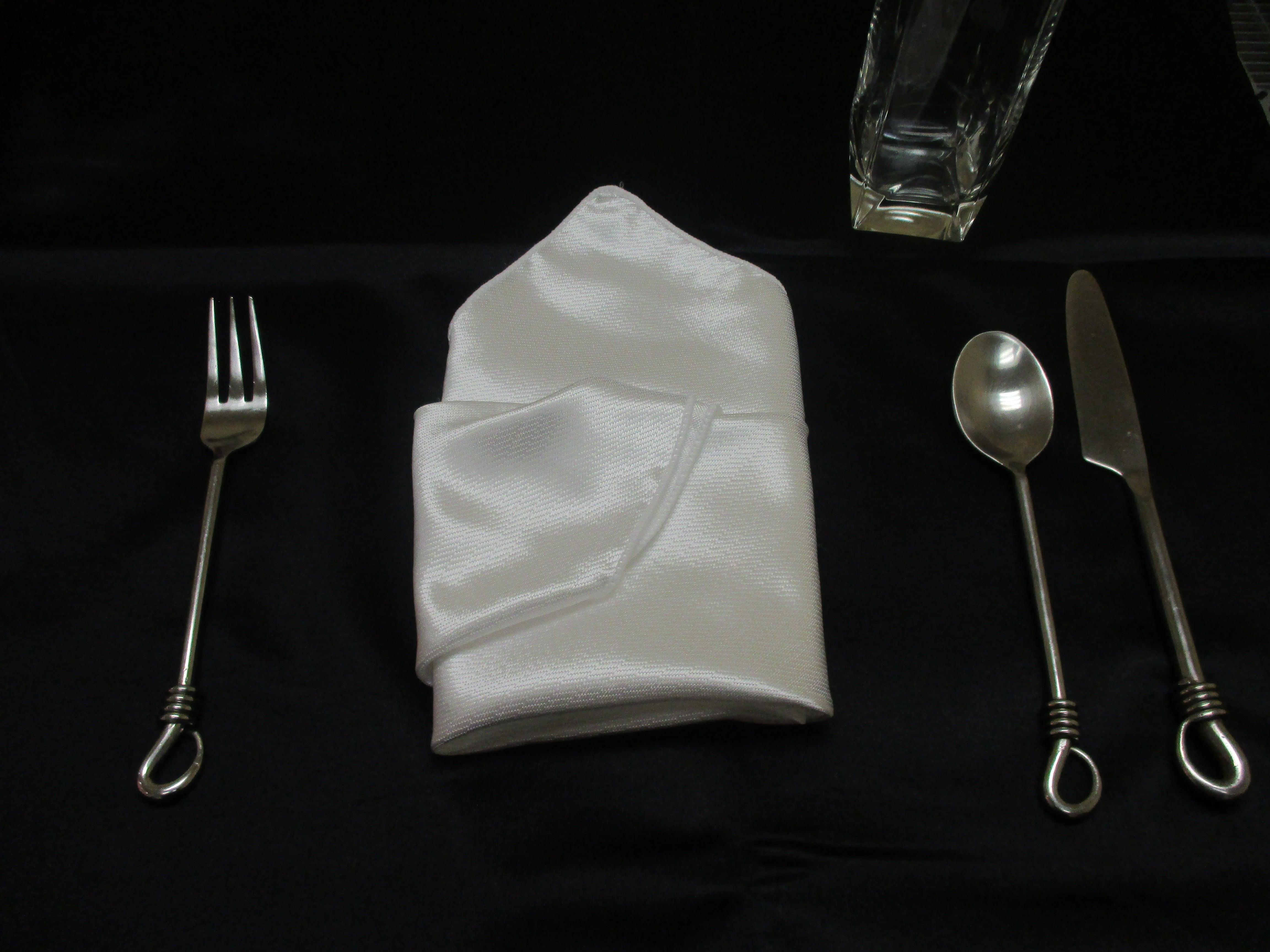 Silver Spoons Herringbone Linen Look Napkins For Events, Black