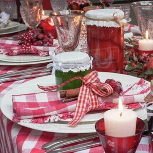 Red and white checkered napkins