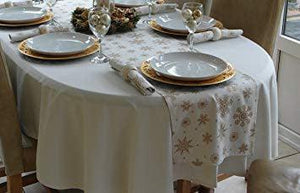 Christmas oval tablecloth with gold dishes, very elegant