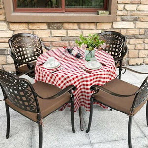 red and white checkered tablecloth at a restaurant