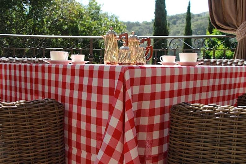 Square Checkered Tablecloth, Gingham Tablecloths